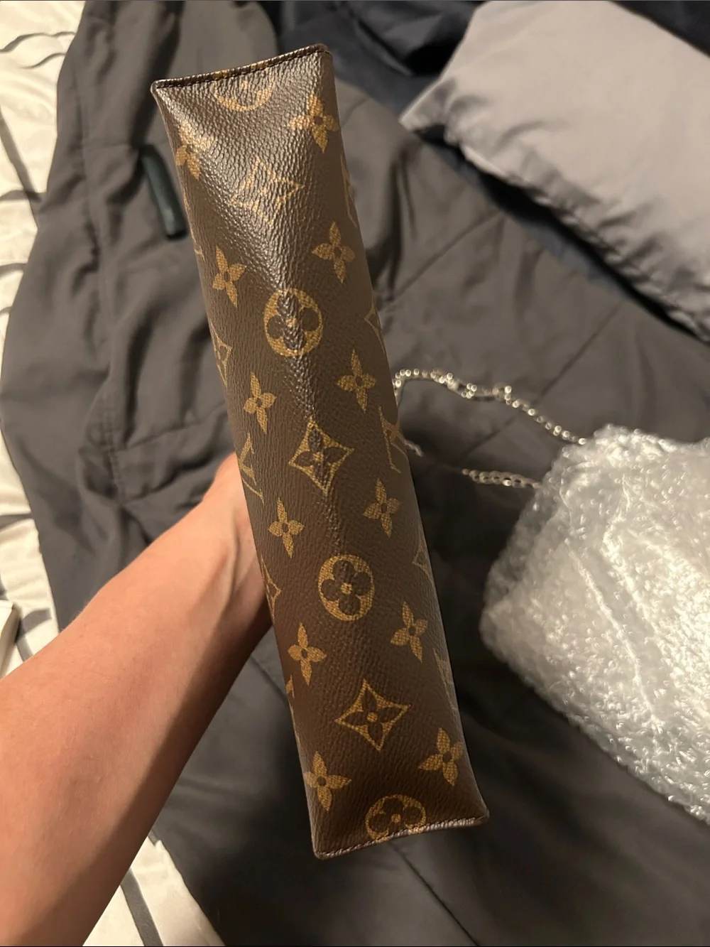 Louis Vuitton Toiletry Pouch 26